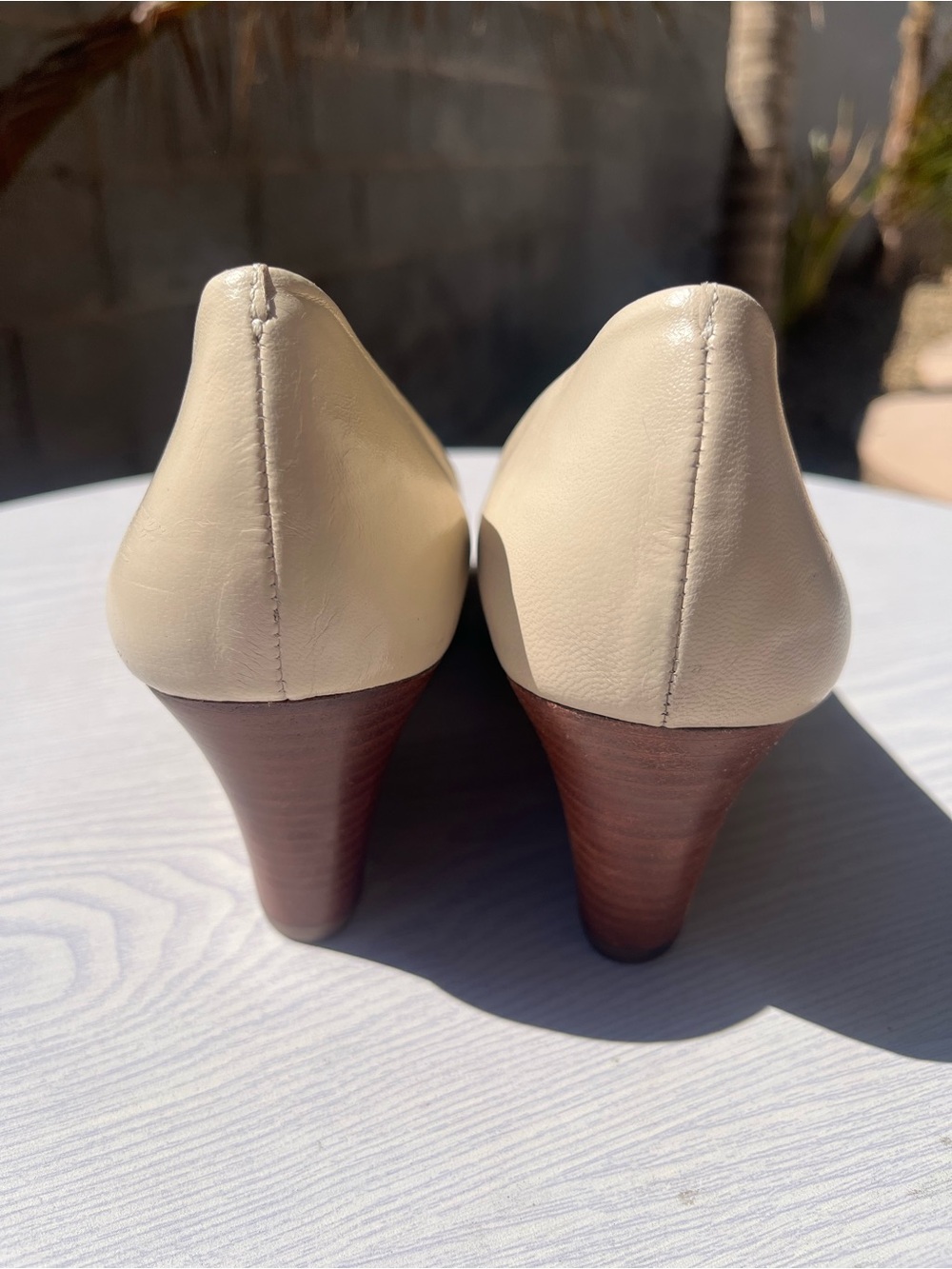 Tory Burch Cream Leather Wedge Pumps with Logo Medallion - Picture 8 of 12